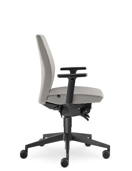 Крісло LD SEATING ALVA 332 SYS ергономічне, із середньою спинкою 02345 фото